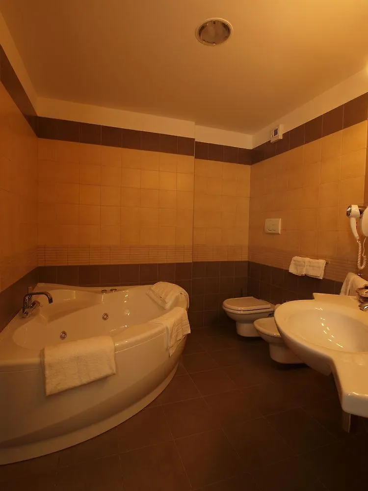 Hotel Corte Business Cavriago 3*,